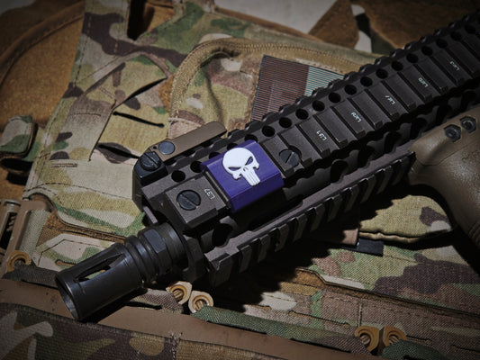 Le Skull - White/Purple