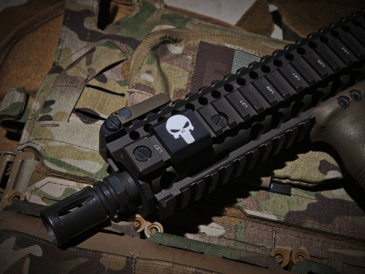 Le Skull - White/Black